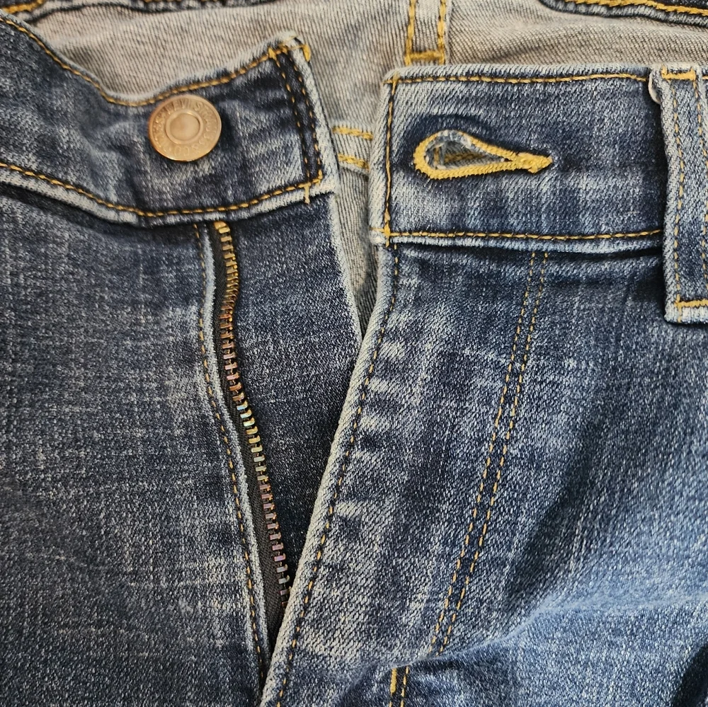 LEVI'S Mens All in Motion Straight Leg Jeans Blue Size 32